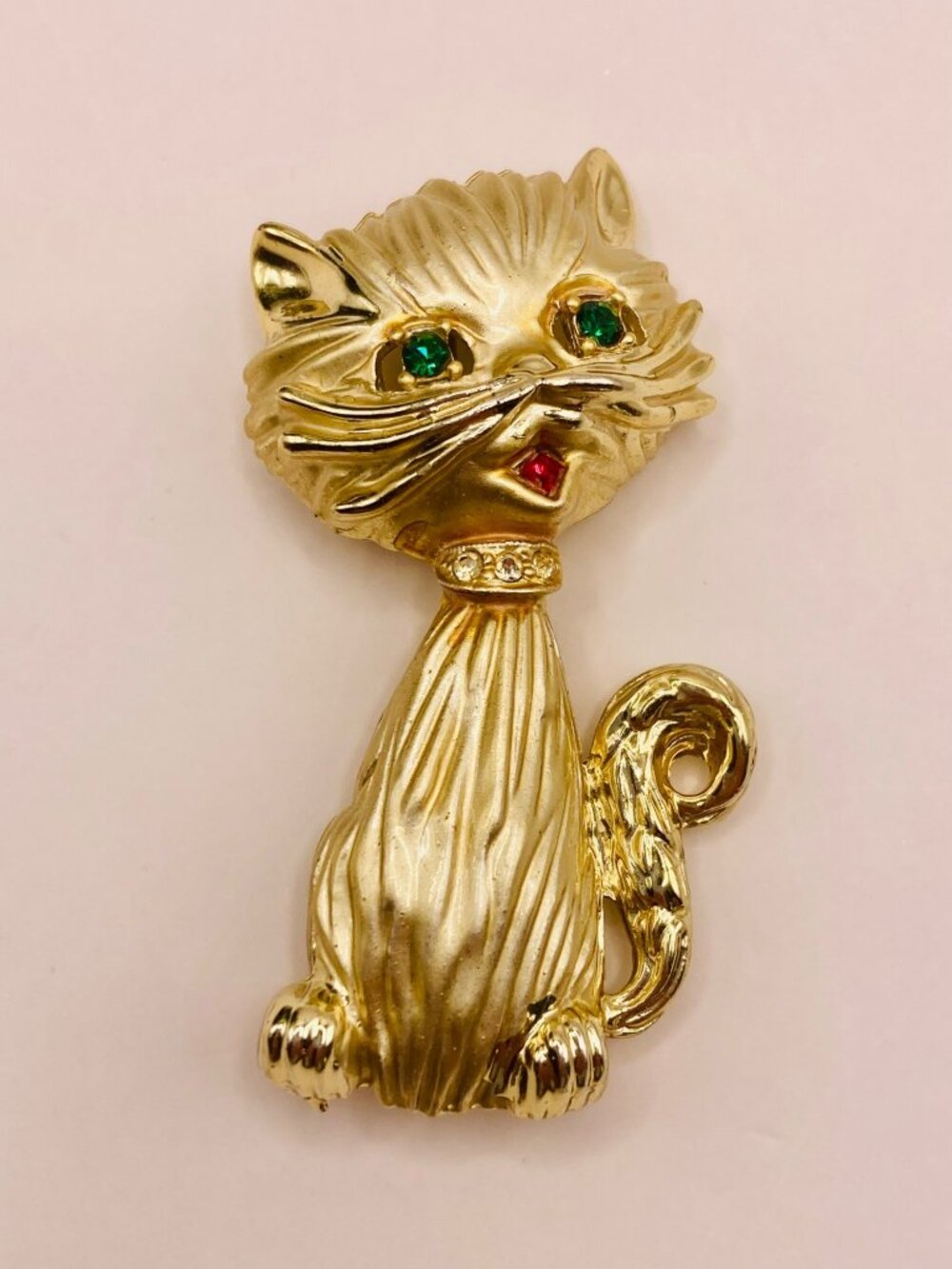 Vintage 1960's BSK Gold-Tone Cat Brooch Pin Green & Red Rhinestone Accents -24B